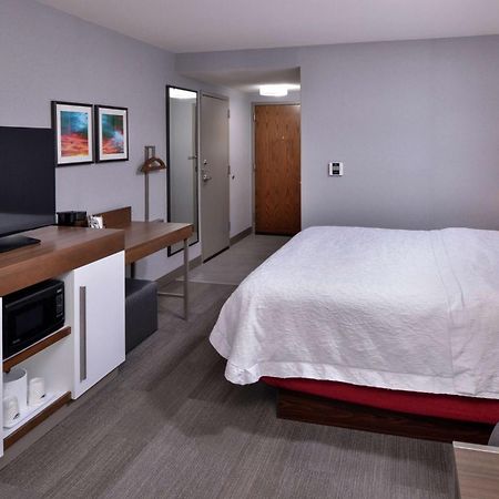 Hampton Inn & Suites Carson Stadt Exterior foto